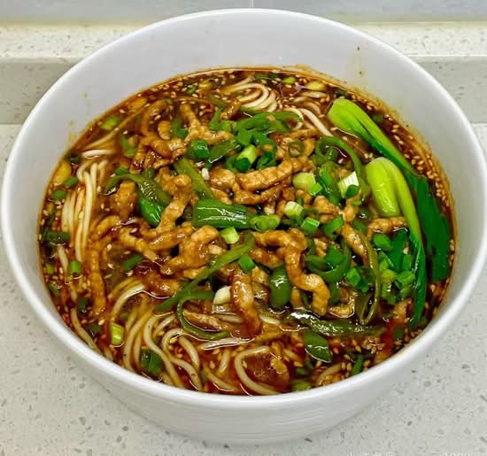 青椒肉丝面